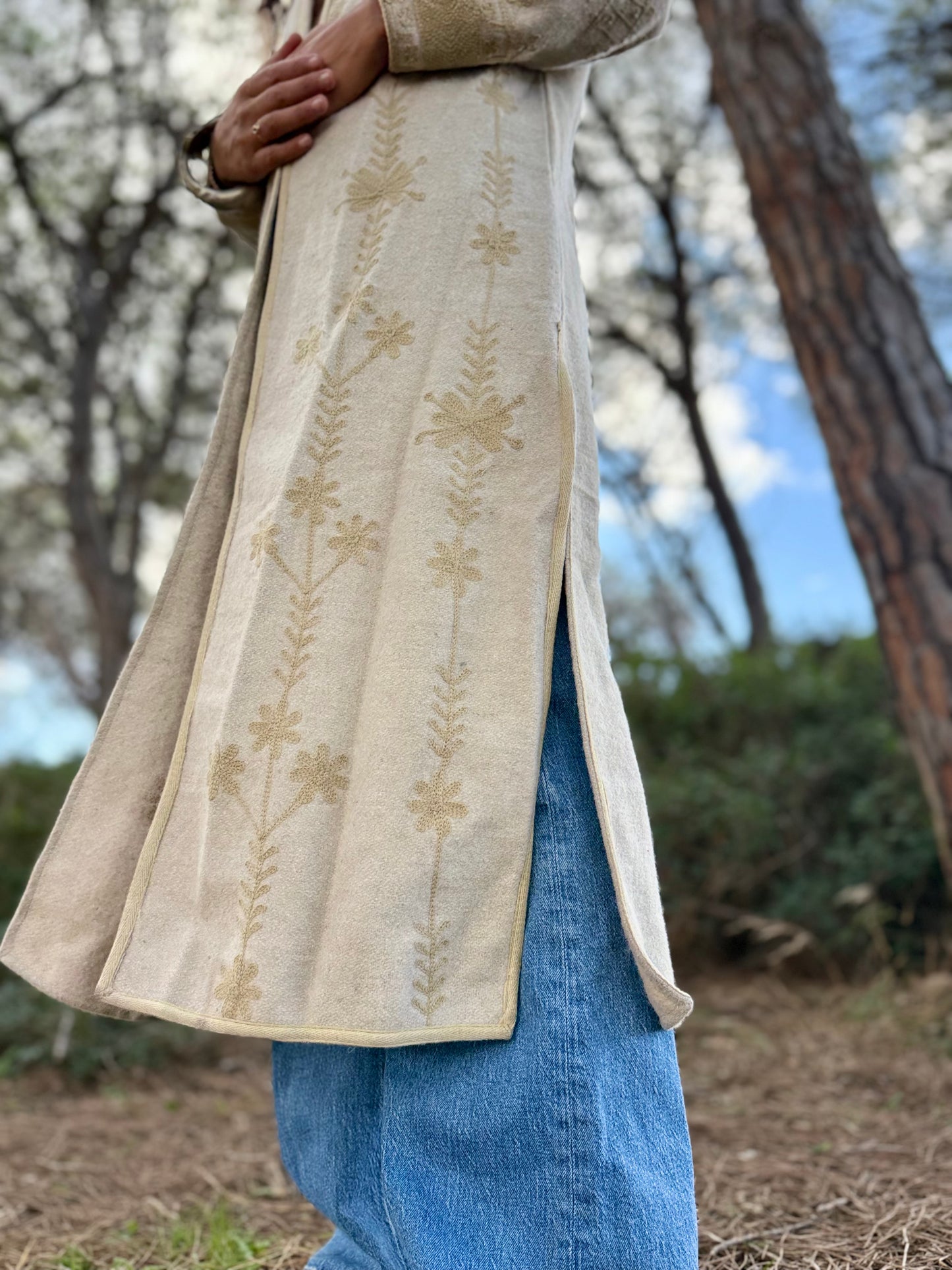 Spolverino in Lana Merino ricamato - Alpes