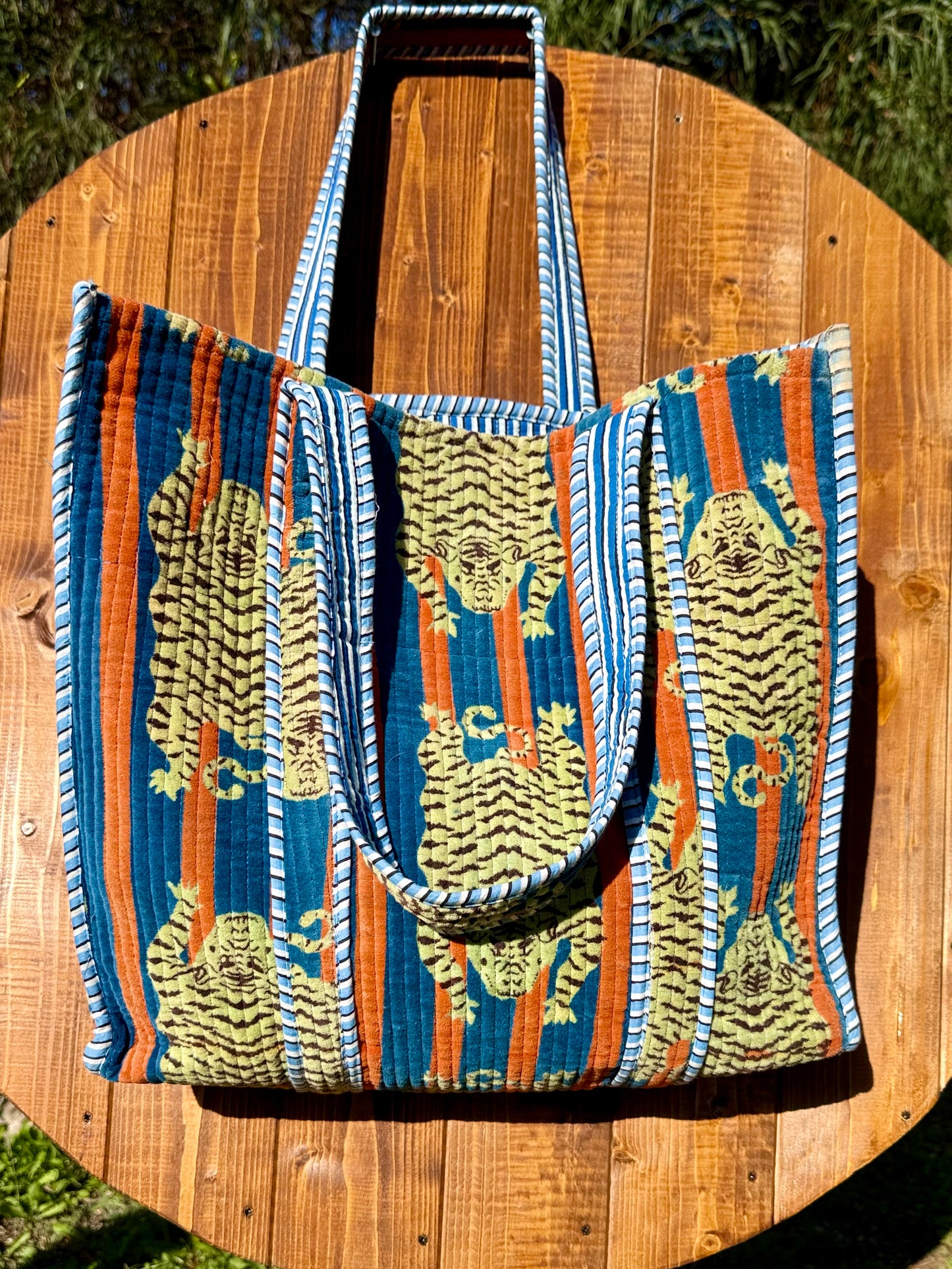 Borsa in velluto Tiger