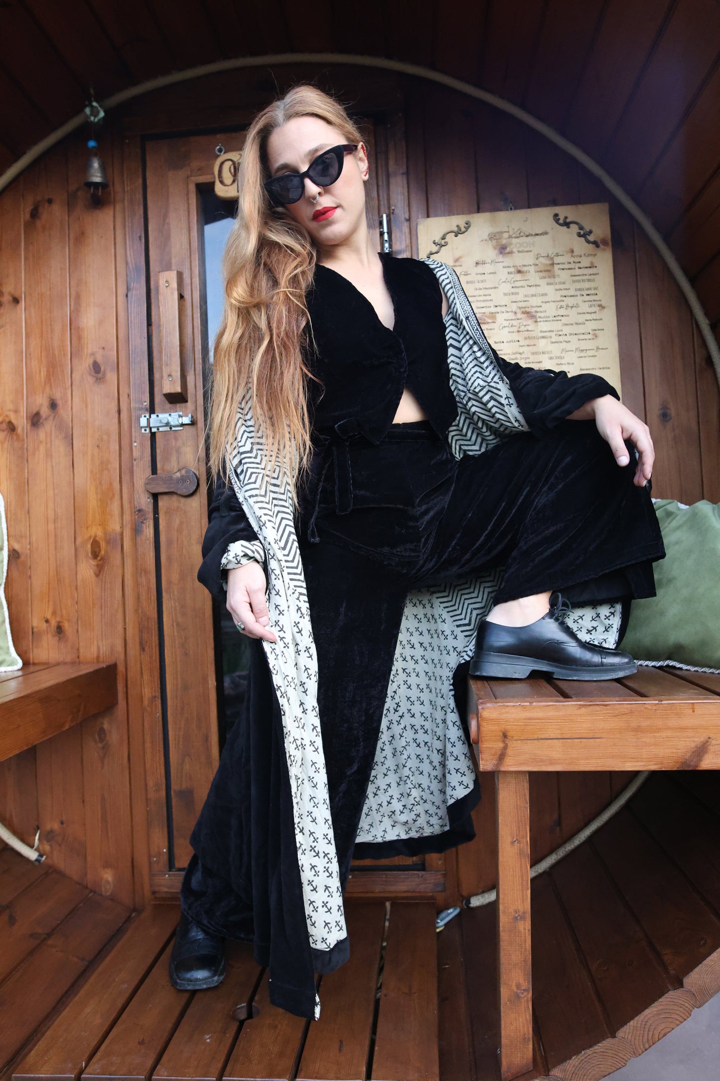 Trench in Velluto - Black Cross