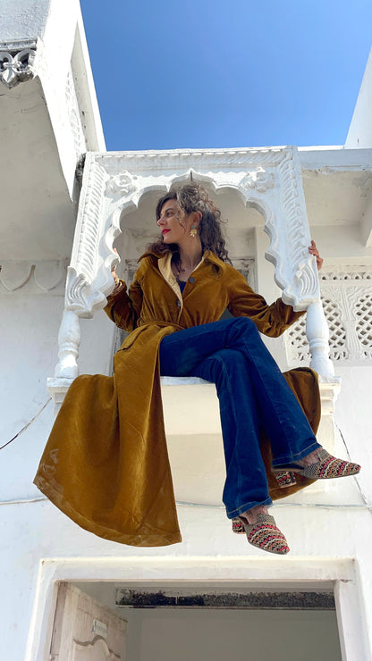 Trench in Velluto - Gold Mustard